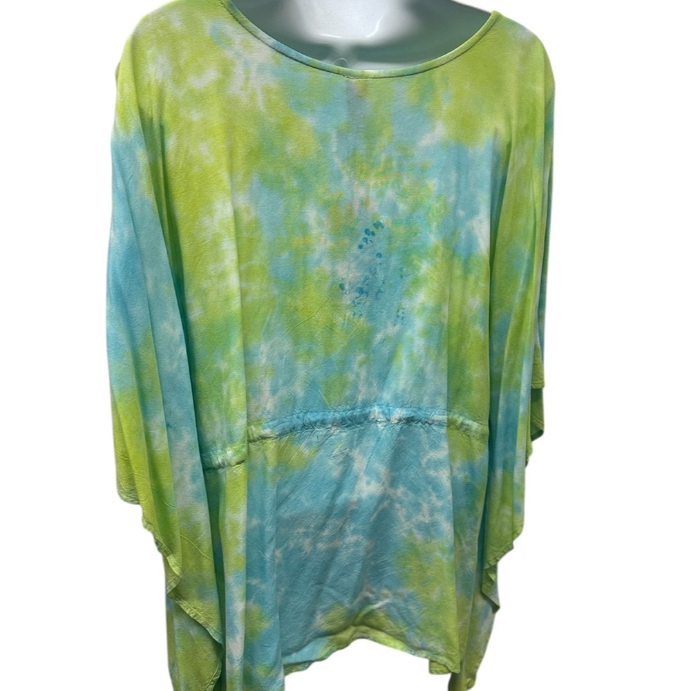 Medium Sacred Threads Tie-Dye Top in Blue and Green.  223122/1.    CL/GR02 - Picture 2 of 4